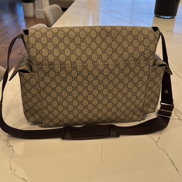 Gucci supreme diaper bag - Picture 7 of 13